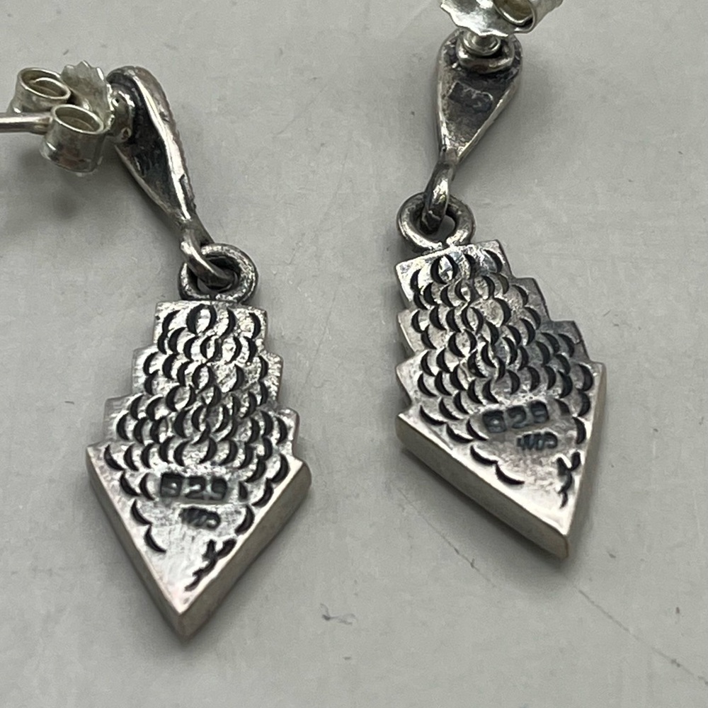 Vintage Sterling Silver and Blue Lapis Geometric Drop Earrings - Statement gift - Picture 3 of 4
